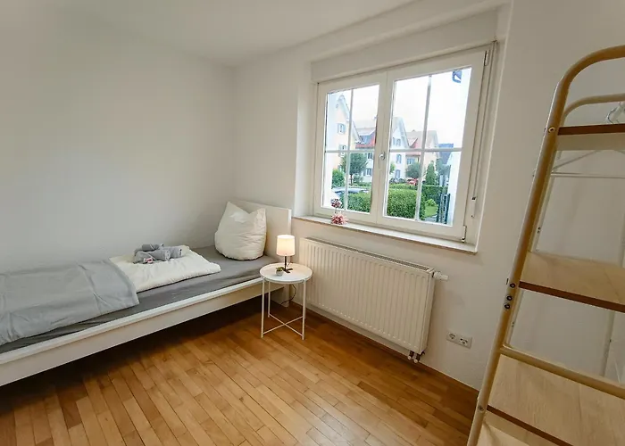 Hage * Friedrichshafen